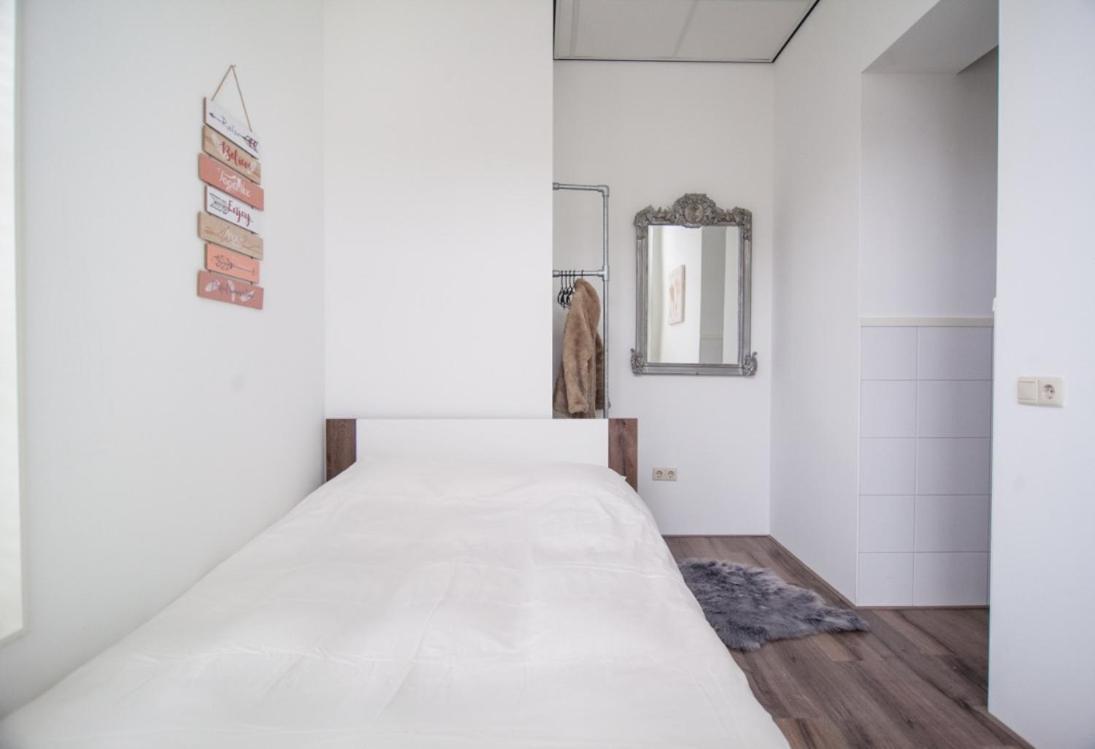 Luxurious Two Bedroom Apartment A Kwartier Center โกรนิงเงน ภายนอก รูปภาพ