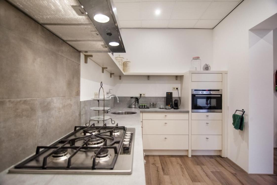 Luxurious Two Bedroom Apartment A Kwartier Center โกรนิงเงน ภายนอก รูปภาพ